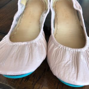Tieks blush patent size 8